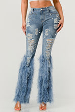 Load image into Gallery viewer, Distressed Pearl Embellished Feather Detail Jeans