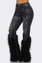 Load image into Gallery viewer, Distressed Pearl Embellished Feather Detail Jeans